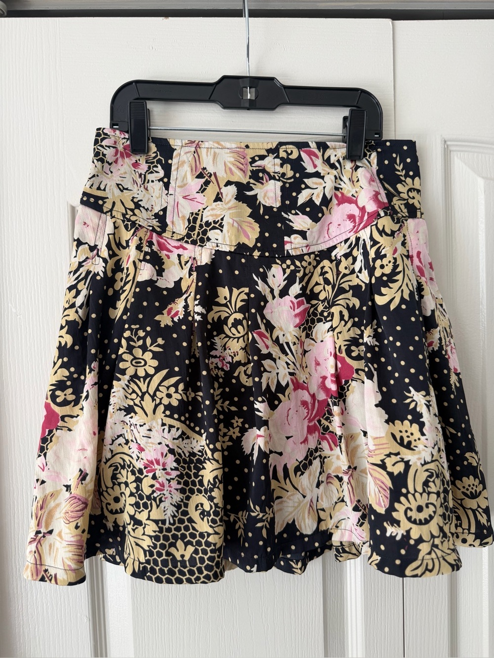 Free People IRL Dot Floral Pleated Mini Skirt Black Combo - Size small